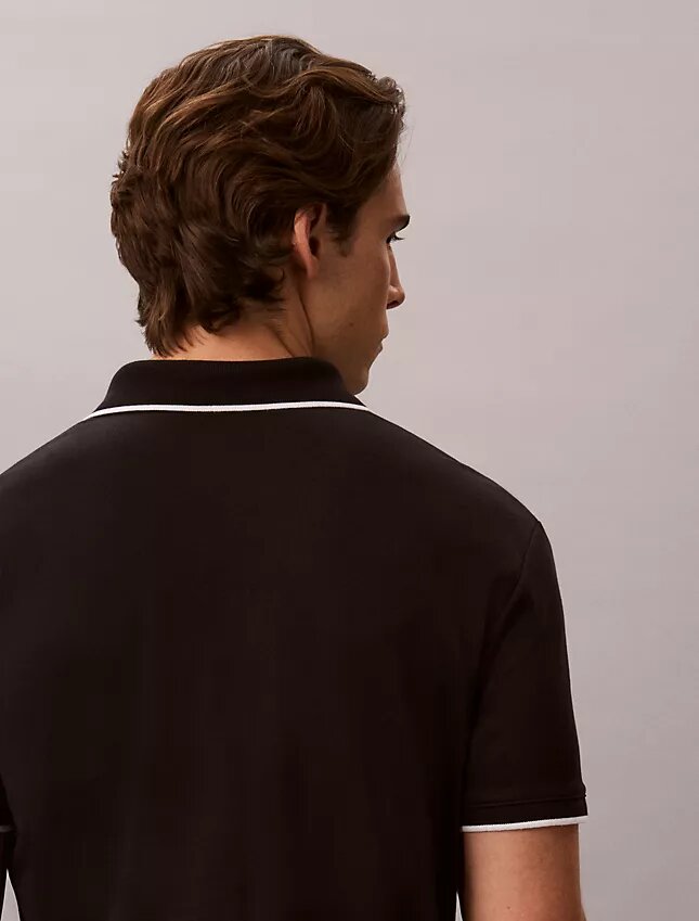 Liquid Touch -polo, jossa on reunus Liquid Touch -polo, jossa on reunus