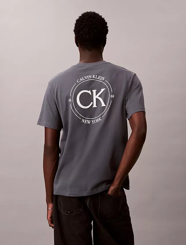 Logo Circle Graphic Classic T-paita Logo Circle Graphic Classic T-paita