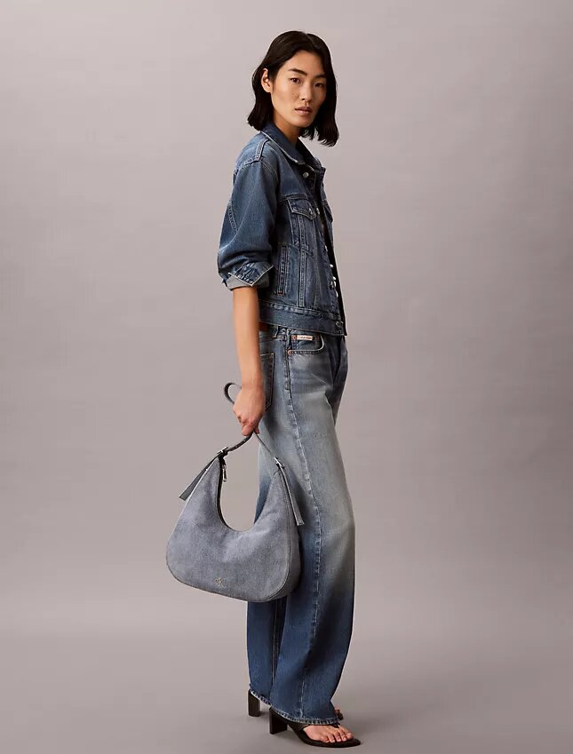 Logo Denim Crescent -olkalaukku Logo Denim Crescent -olkalaukku