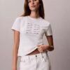 Logofonttikuviollinen slim-mallinen T-paita