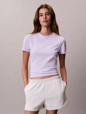 Logofonttikuviollinen slim-mallinen T-paita