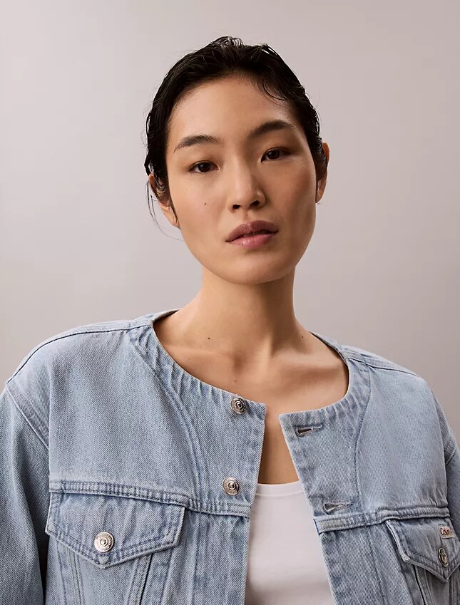 Lyhyt, kauluseton denim-Trucker Jacket Lyhyt, kauluseton denim-Trucker Jacket