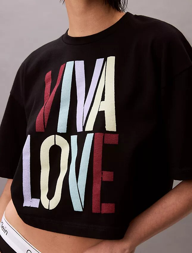 Marc Hundley Pride Viva Love lyhyt, rento T-paita Marc Hundley Pride Viva Love lyhyt, rento T-paita