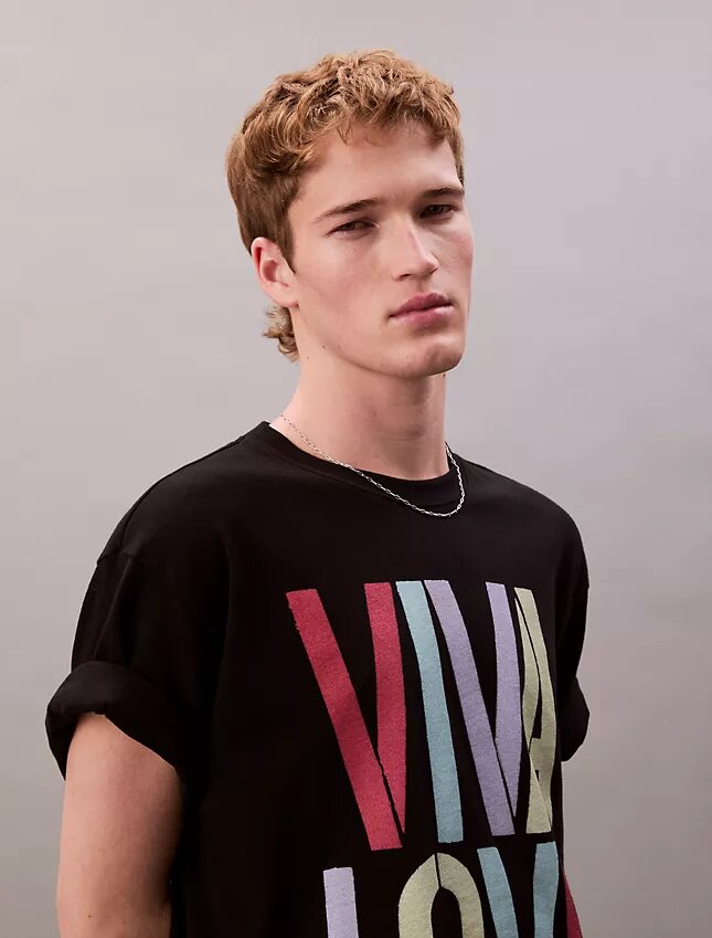 Marc Hundley Pride Viva Love -rento T-paita Marc Hundley Pride Viva Love -rento T-paita