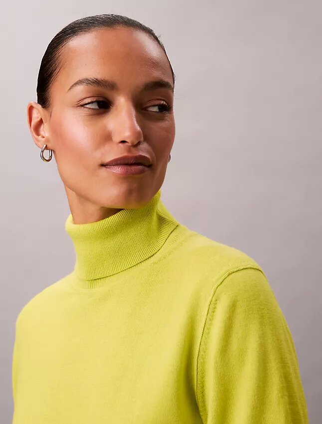 Merinovillainen klassinen turtleneck-villapaita Merinovillainen klassinen turtleneck-villapaita