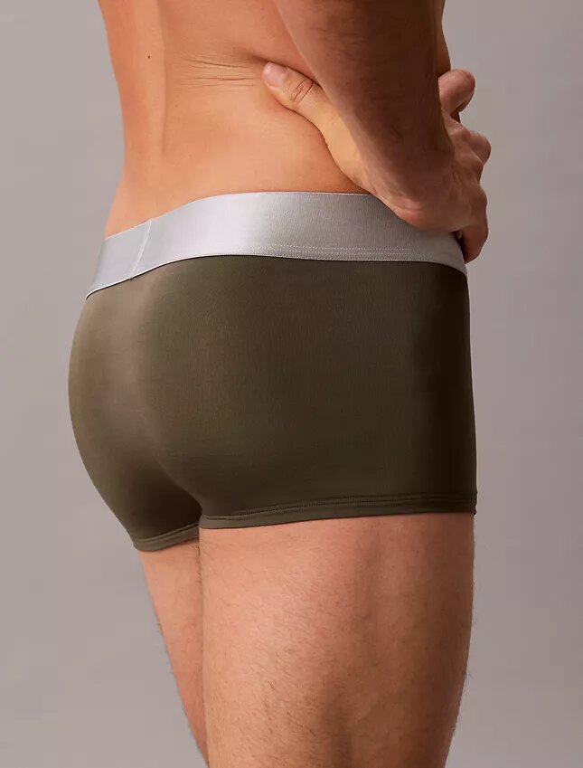 Microfiber-materiaalia sisältävä joustava teräksinen Low Rise Trunk-alushousu Microfiber-materiaalia sisältävä joustava teräksinen Low Rise Trunk-alushousu