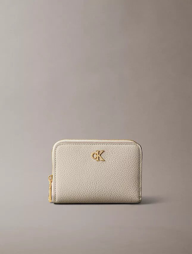 Minimalistinen Monogramilla varustettu vetoketjullinen lompakko Minimalistinen Monogramilla varustettu vetoketjullinen lompakko