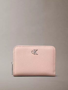 Minimalistinen Monogramilla varustettu vetoketjullinen lompakko