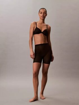 Minimalistiset, selkäaukolliset mesh-boyshortit