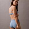 Moderni logolla varustettu kolmiomallinen Bikini-yläosa Moderni logolla varustettu kolmiomallinen Bikini-yläosa