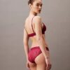 Moderni pitsi, kevyesti vuorattu kolmiomallinen Bralette Moderni pitsi, kevyesti vuorattu kolmiomallinen Bralette