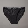 Moderni pitsinen Bikini Moderni pitsinen Bikini