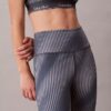 Modernit urheilulliset printtikuosiset korkeavyötäröiset 7/8-leggingsit Modernit urheilulliset printtikuosiset korkeavyötäröiset 7/8-leggingsit