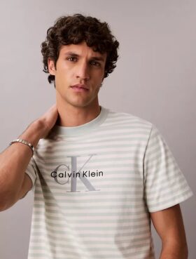 Monogram Stripe -rento T-paita