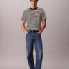 Monogram Stripe -rento T-paita Monogram Stripe -rento T-paita