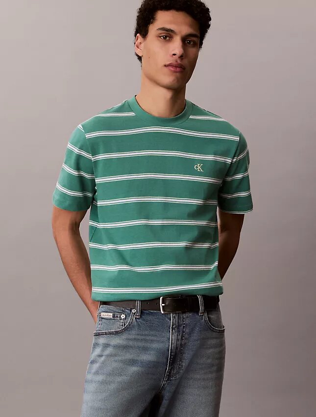 Monogram Stripe -rento T-paita Monogram Stripe -rento T-paita