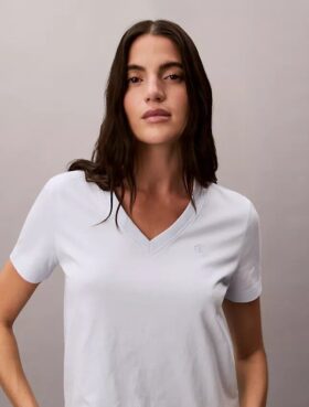 Monogram V-kaula-T-paita