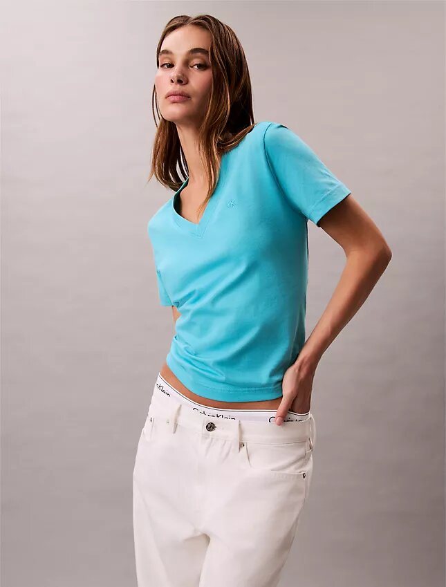 Monogram V-Neck T-paita Monogram V-Neck T-paita