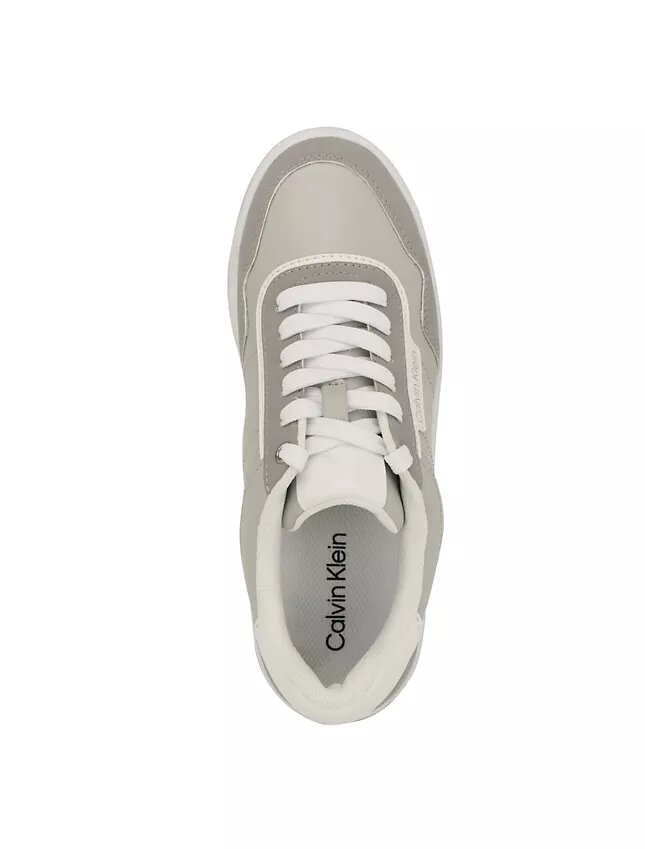 Naisten Adryen-tennari Naisten Adryen-tennari