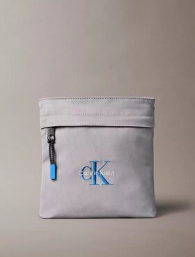 Nylon Monologo Flatpack Nylon Monologo Flatpack