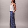 Painetut viskoositwilliset leveälahkeiset housut Painetut viskoositwilliset leveälahkeiset housut