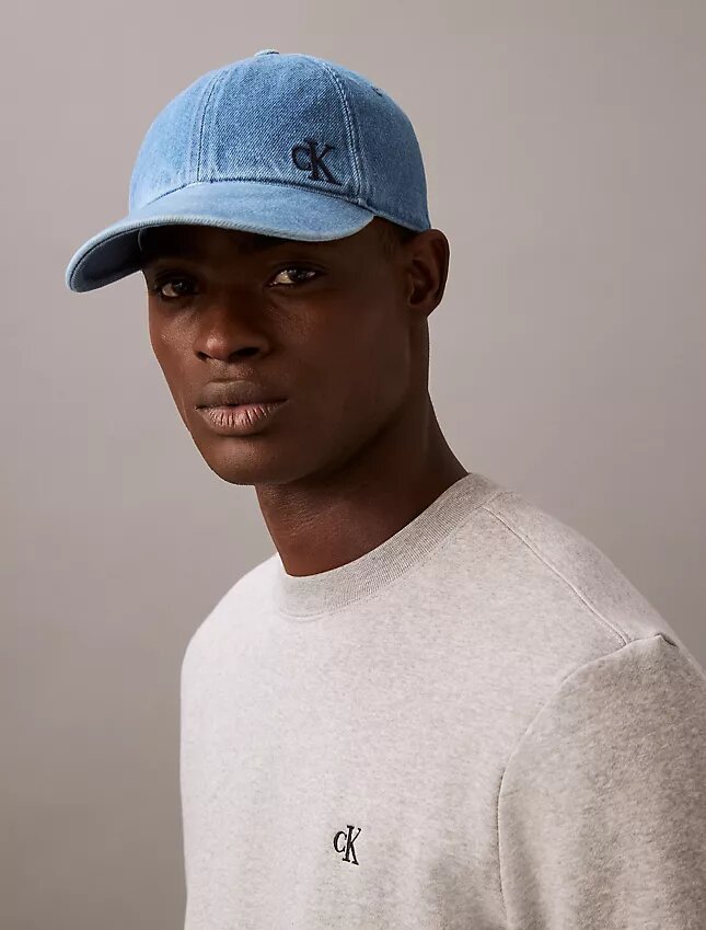 Pesetty Denim-baseball-lippis, jossa on brodeerattu logo Pesetty Denim-baseball-lippis, jossa on brodeerattu logo