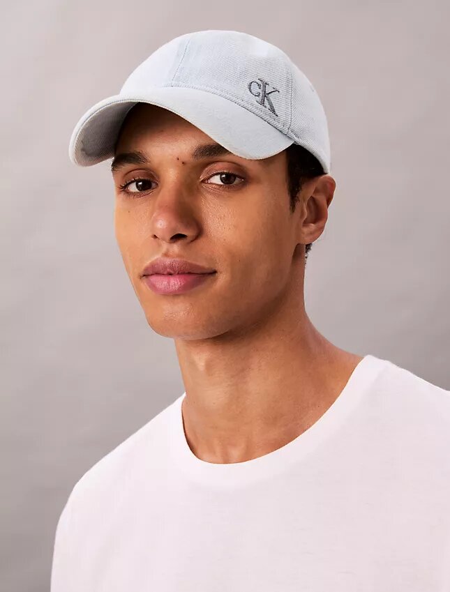 Pesetty Denim-baseball-lippis, jossa on brodeerattu logo Pesetty Denim-baseball-lippis, jossa on brodeerattu logo