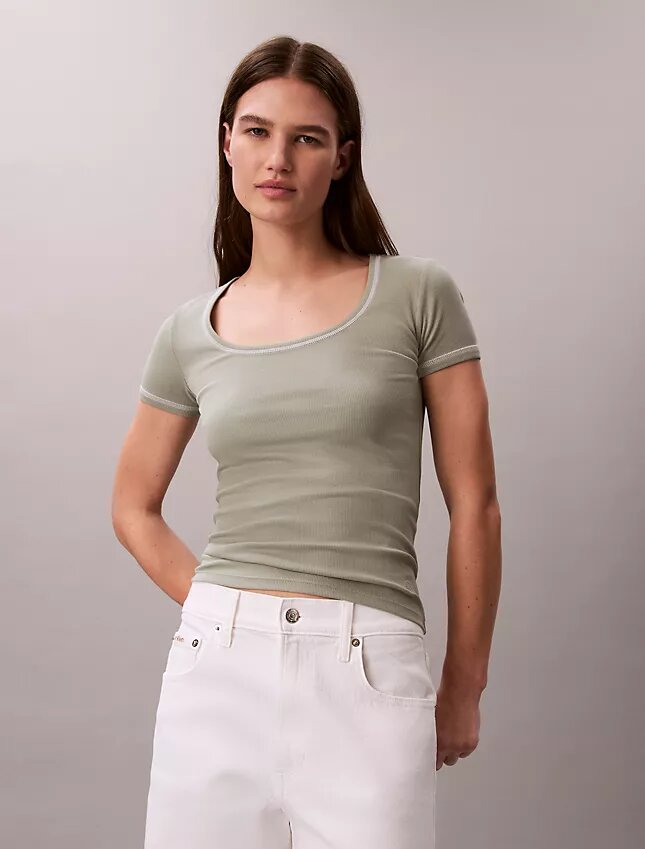 Puuvillainen Contour Rib -T-paita Puuvillainen Contour Rib -T-paita