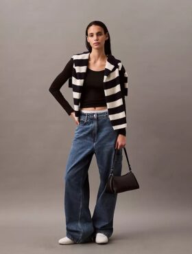 Puuvillainen Contour Rib U-Neck -paita