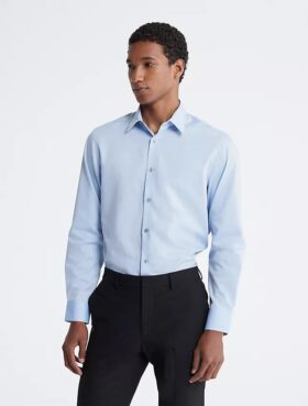 Puuvillainen slim fit -meko, jossa on kalanruotokuvio Puuvillainen slim fit -meko, jossa on kalanruotokuvio