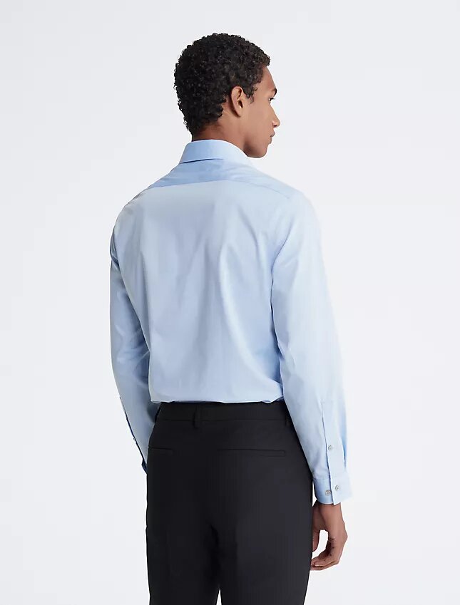 Puuvillainen slim fit -meko, jossa on kalanruotokuvio Puuvillainen slim fit -meko, jossa on kalanruotokuvio