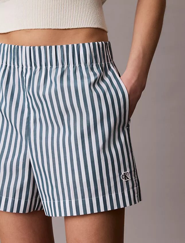 Puuvillapopliiniset raidalliset shortsit Puuvillapopliiniset raidalliset shortsit