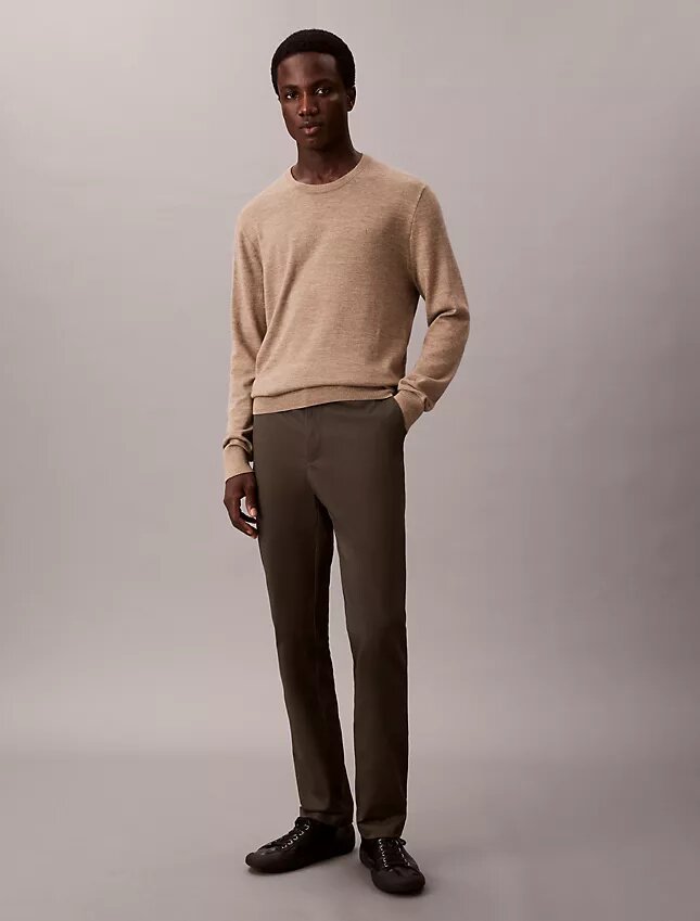 Puuvillasatiiniset slim-fit-chino-housut Puuvillasatiiniset slim-fit-chino-housut