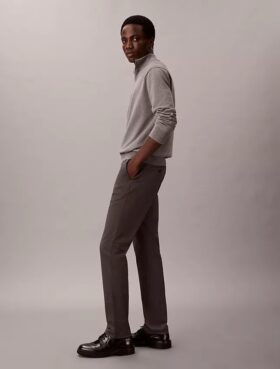 Puuvillasatiiniset slim-fit-chino-housut