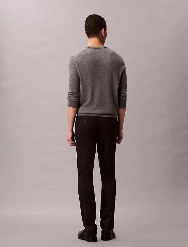 Puuvillasatiiniset slim-fit-chino-housut Puuvillasatiiniset slim-fit-chino-housut