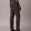 Puuvillasatiiniset slim-fit-chino-housut
