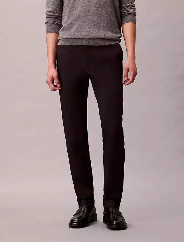 Puuvillasatiiniset slim-fit-chino-housut Puuvillasatiiniset slim-fit-chino-housut