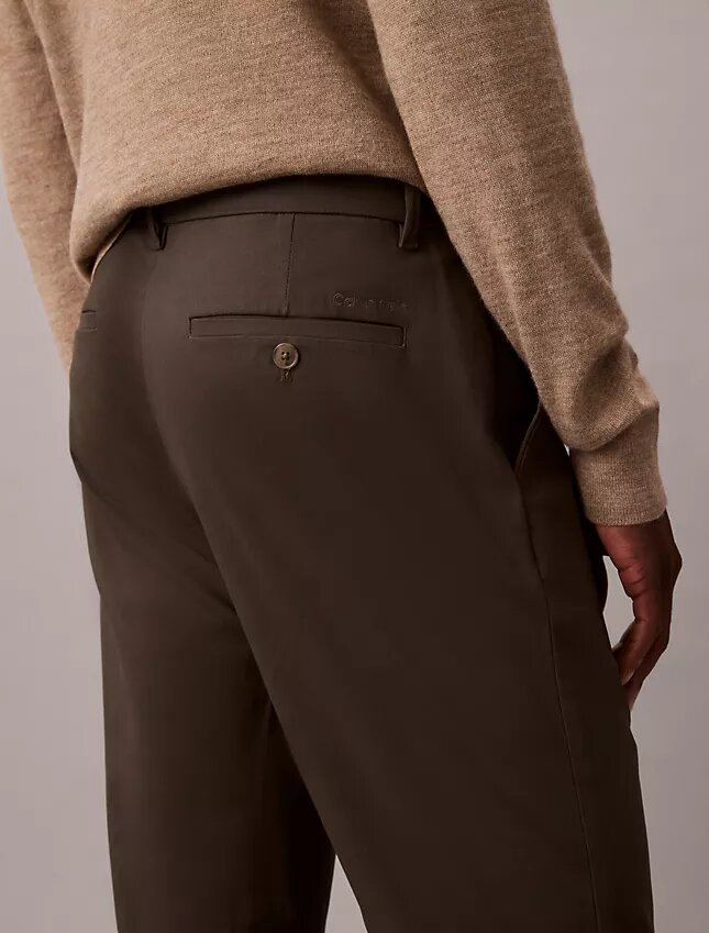 Puuvillasatiiniset slim-fit-chino-housut Puuvillasatiiniset slim-fit-chino-housut