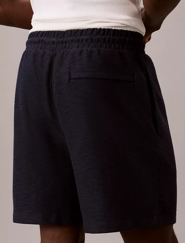 Puuvillaseoksesta valmistetut bouclé-shortsit Puuvillaseoksesta valmistetut bouclé-shortsit