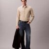 Raidallinen slim fit -paita napituskauluksella Raidallinen slim fit -paita napituskauluksella