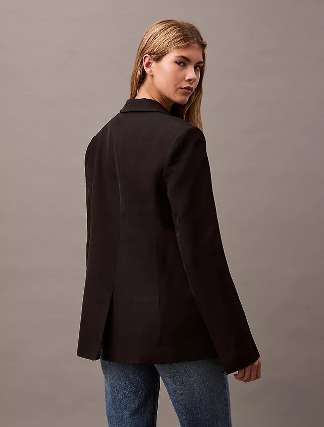 Räätälöity rayon-bleiseri Räätälöity rayon-bleiseri