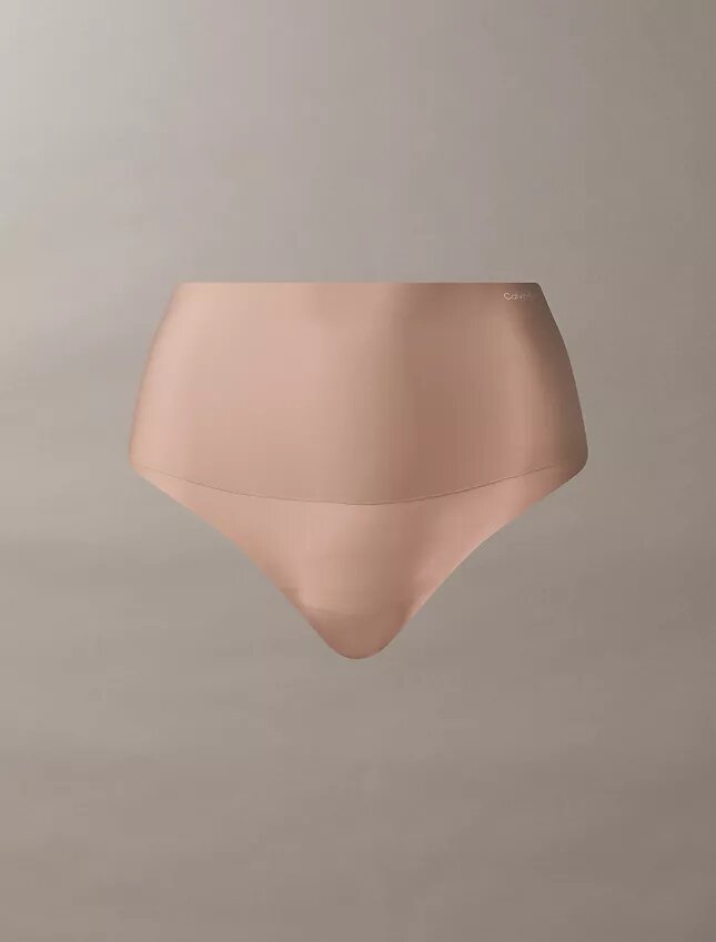 Second Skin -tasoittava Thong Second Skin -tasoittava Thong