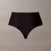 Second Skin -tasoittava Thong Second Skin -tasoittava Thong