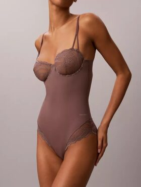 Sensual Stretch Lace Bodyt Sensual Stretch Lace Bodyt
