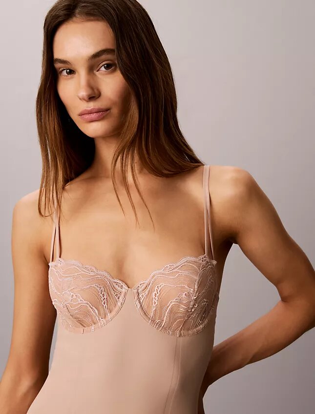 Sensual Stretch Lace Bodyt Sensual Stretch Lace Bodyt
