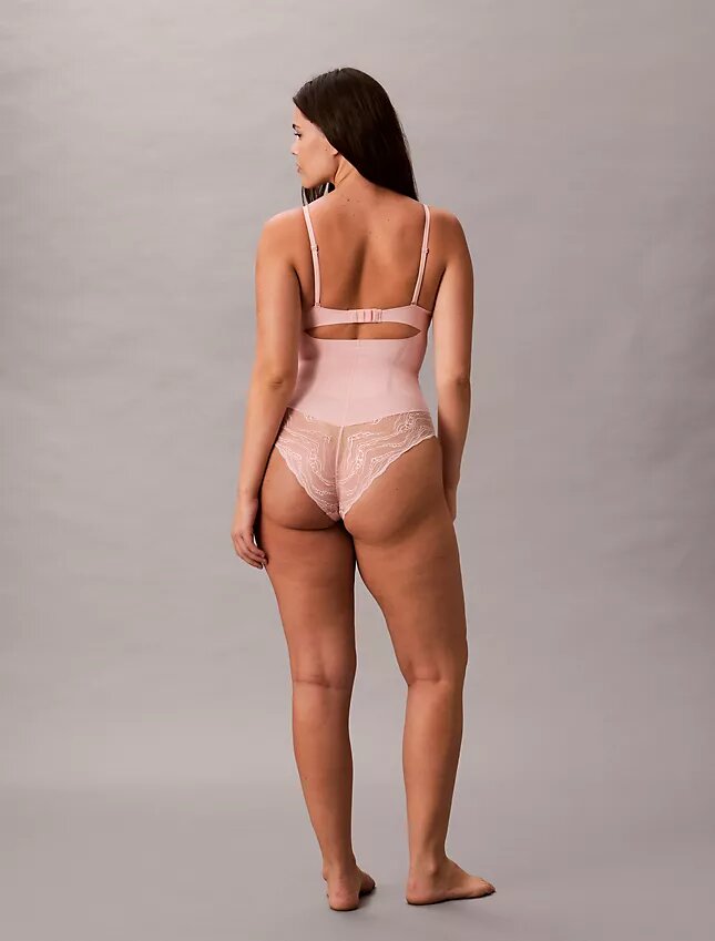 Sensual Stretch Lace Bodyt Sensual Stretch Lace Bodyt