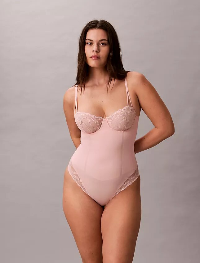 Sensual Stretch Lace Bodyt Sensual Stretch Lace Bodyt