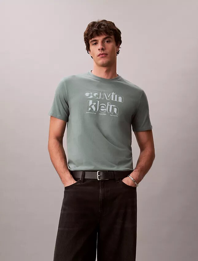 Shadow Logo Graphic Classic T-paita Shadow Logo Graphic Classic T-paita