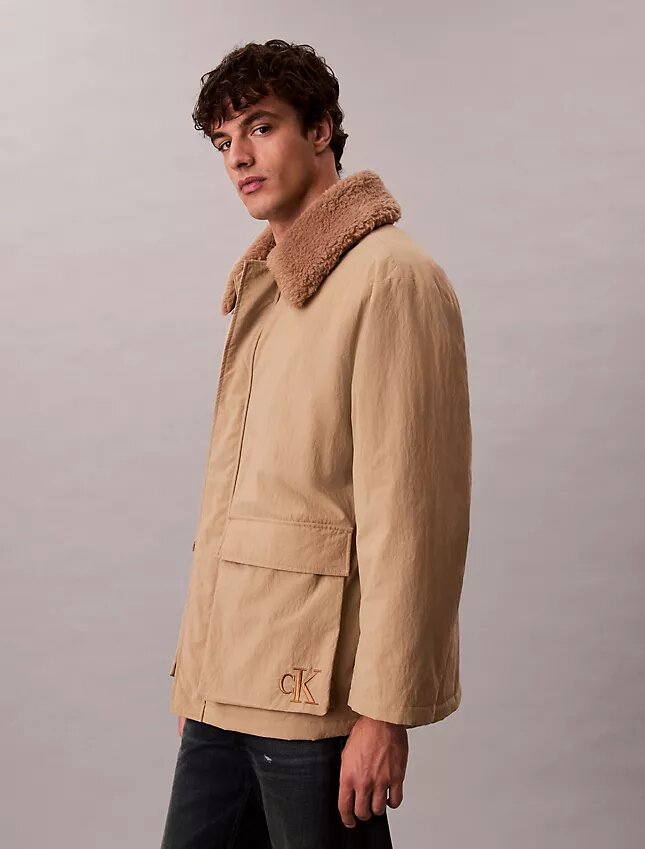Sherpa-kauluksellinen puffer-autotakki Sherpa-kauluksellinen puffer-autotakki