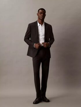 Slim Fit -pukutakki